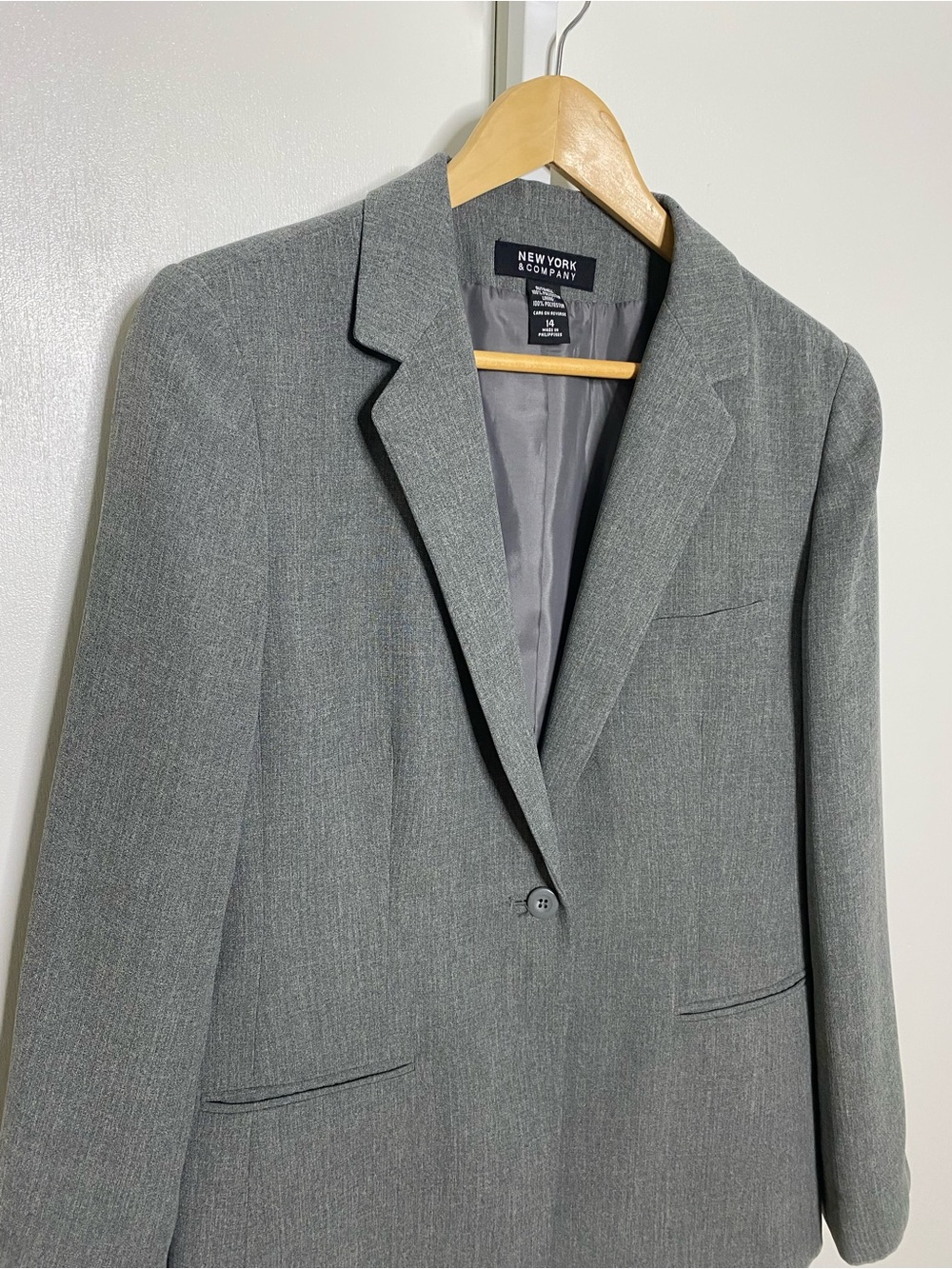 New York & Company | Y2K Grey/Gray One-Button Model Off-Duty Blazer Sz 14 - Picture 3 of 16
